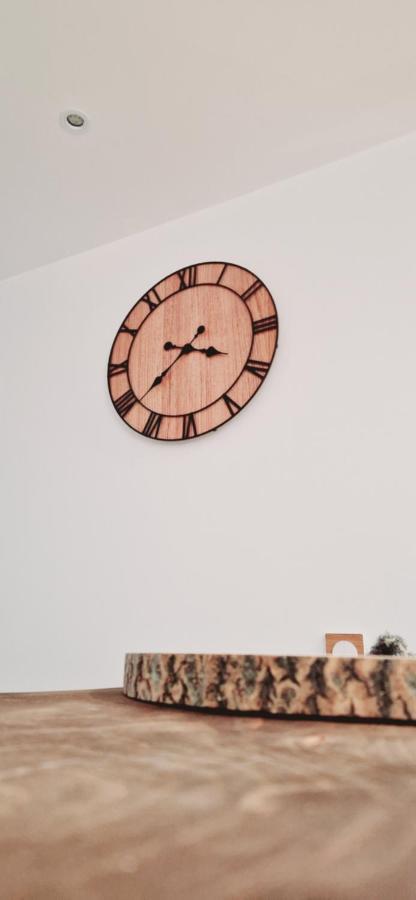Le Claudius Apartment Анси Екстериор снимка